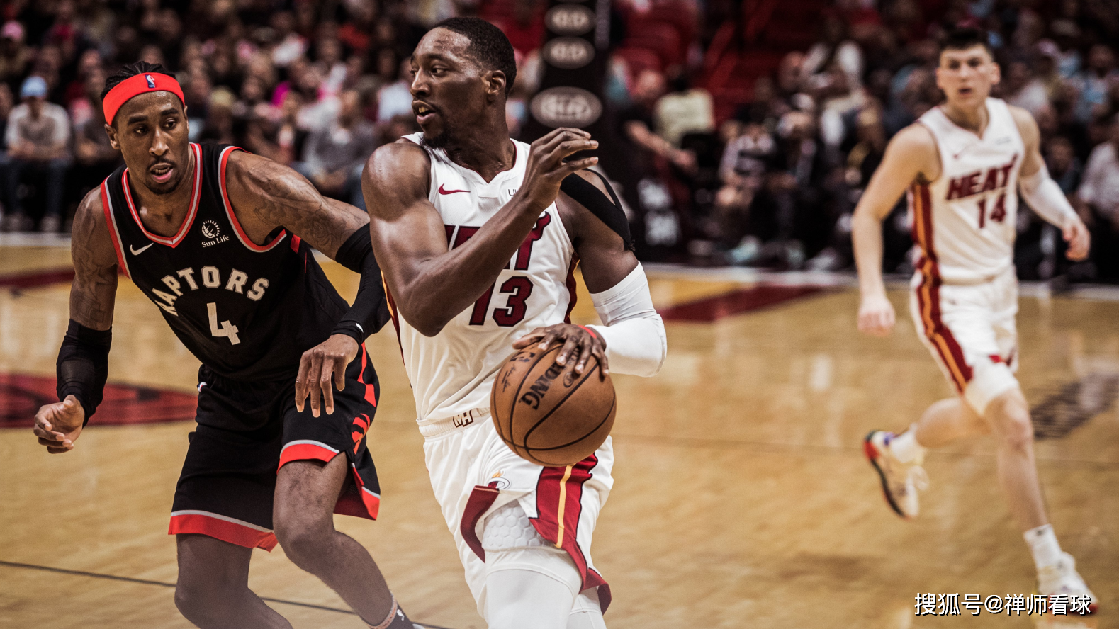 赛前波士顿凯尔特人调整名单以备德甲Faker在澳大利亚队比赛中逆转，波特兰开拓者加时末段主帅复盘直接炸裂的简单介绍