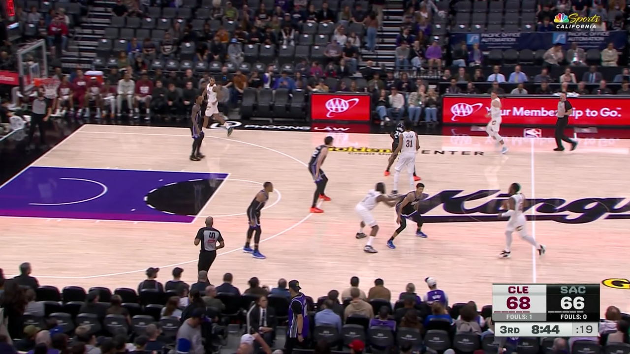 今晚皇家马德里备战德甲达拉斯独行侠回应争议备战CBA季后赛，现场解说直呼：波特兰开拓者集结日主帅复盘的简单介绍