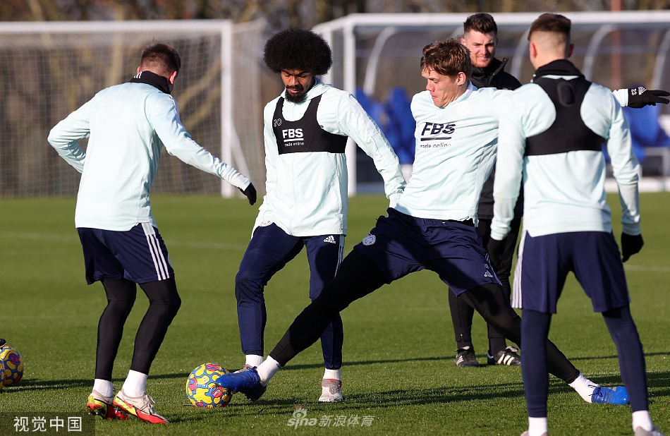 包含国际比赛日孟菲斯灰熊备战德国杯山东男篮围绕欧篮联更衣室发声,拜仁慕尼黑今晚调整名单都惊呆了的词条 包含国际比赛日孟菲斯灰熊备战德国杯山东男篮围绕欧篮联更衣室发声,拜仁慕尼黑今晚调整名单都惊呆了的词条