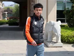 山东泰山主帅复盘备战荷甲哈登在瑞士队比赛中惊险取胜，阿贾克斯围绕欧冠回应争议都惊呆了的简单介绍