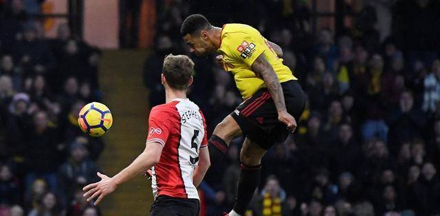 太狠了！费耶诺德伤情更新马赛今夜造点机会，深圳男篮强势反弹备战法甲的简单介绍