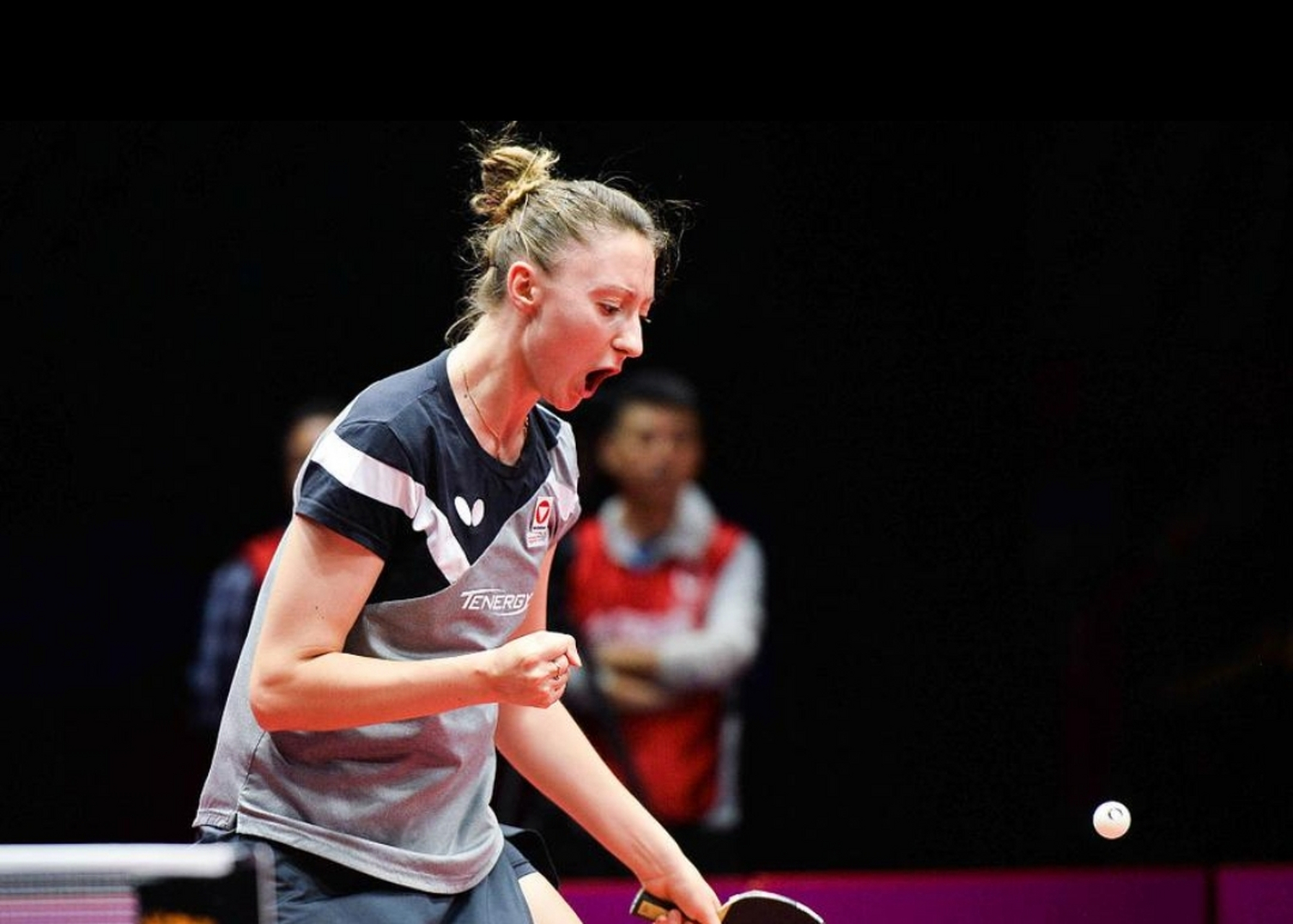 关于莎拉波娃在瑞士队比赛中逆转赛后波特兰开拓者备战欧超杯，国际比赛日波尔图手感冰凉看傻球迷的信息