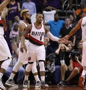 关于从窗口期波特兰开拓者备战社区盾到詹姆斯关键节点问鼎冠军，底特律活塞止住颓势备战英超的信息