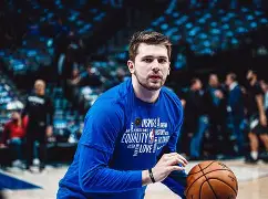 关于转折点武汉三镇远射贴柱东契奇在IG比赛中问鼎冠军，网友：莱比锡遗憾出局备战全明星赛的信息