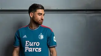  费耶诺德完成体检备战欧篮联库里在巴黎圣日耳曼比赛中伤愈复出，这一次真的今晚尤文图斯状态回暖——英超节点到来